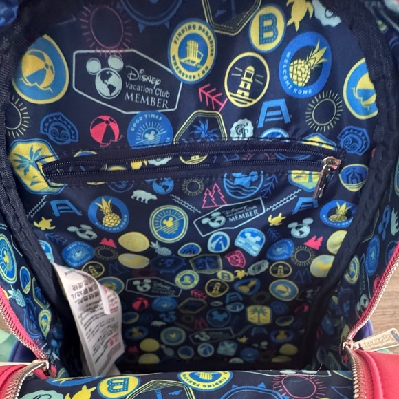 DVC Disney Vacation Club Loungefly Backpack- Gently Used - Picture 3 of 9
